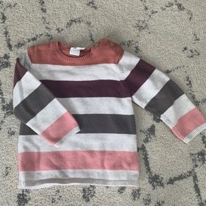 H&M sweater size 12m